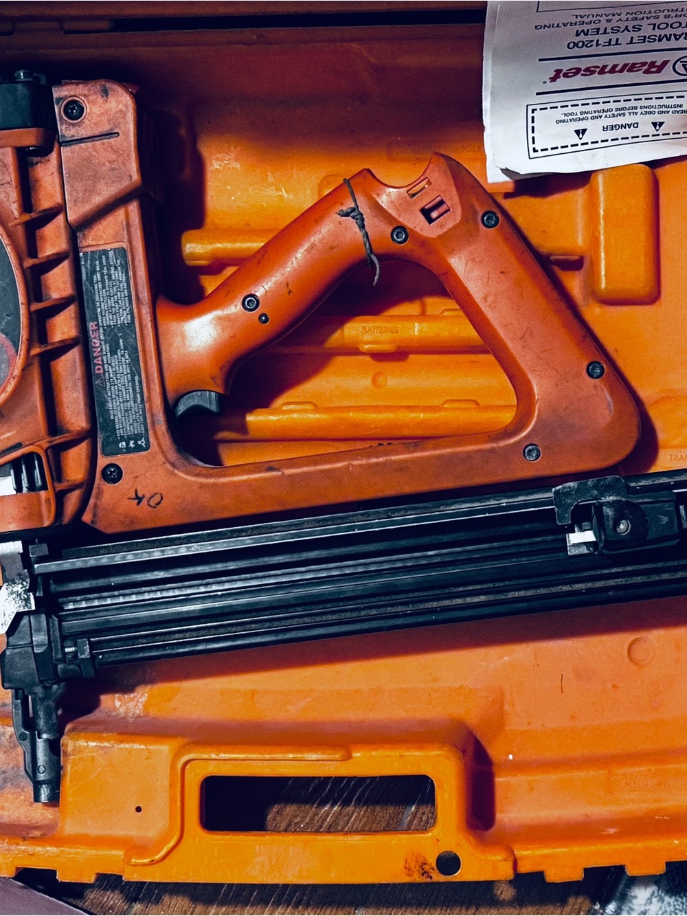 TF1200 Tool nail gun